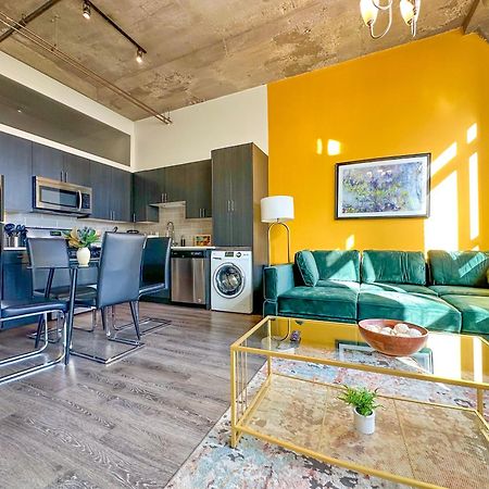 Spacious 2Br Vacation Rental With City View, Optional Parking And Gym Near Mccormick Place & Downtown Chicago Attractions Екстериор снимка