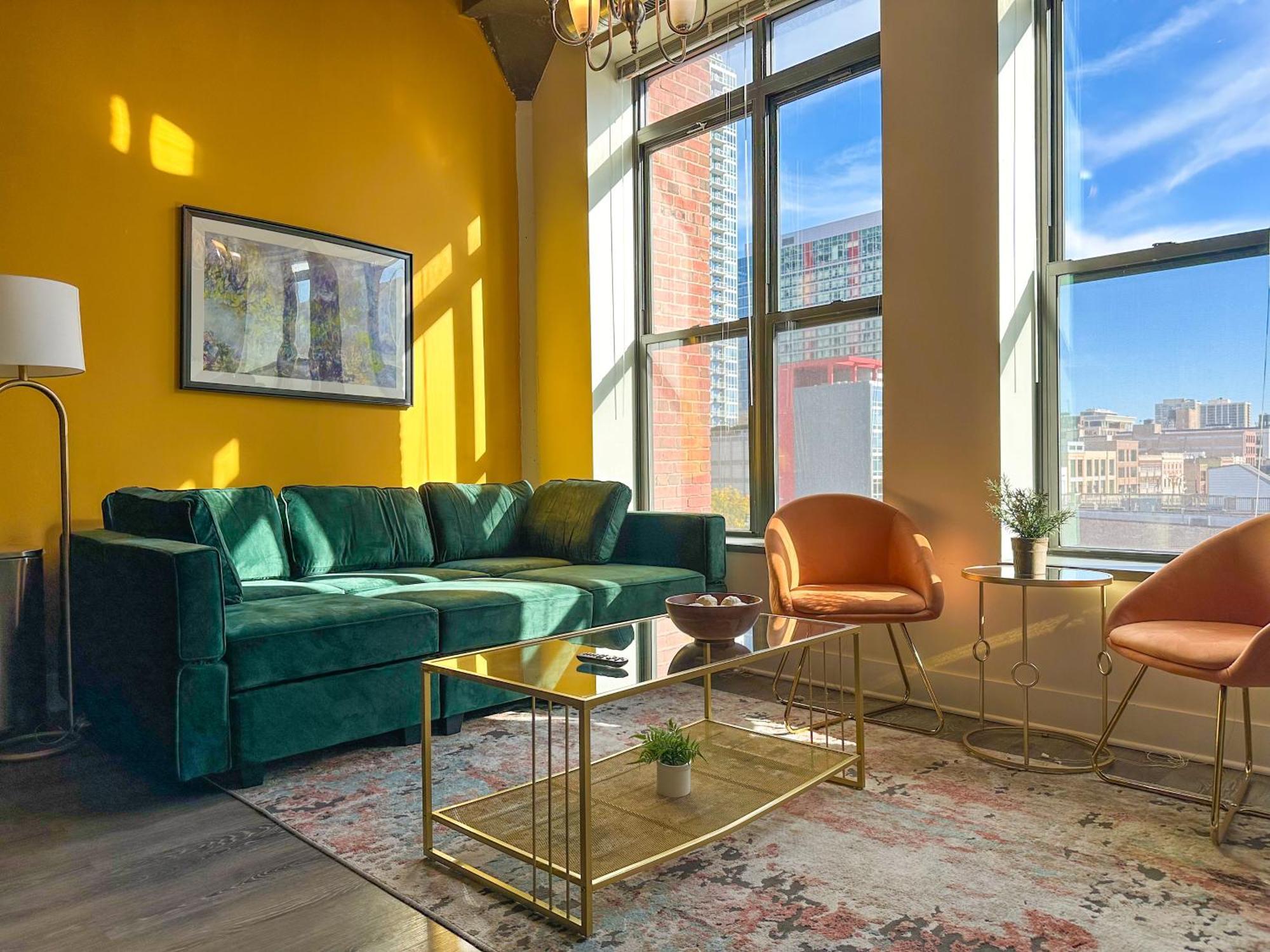 Spacious 2Br Vacation Rental With City View, Optional Parking And Gym Near Mccormick Place & Downtown Chicago Attractions Екстериор снимка